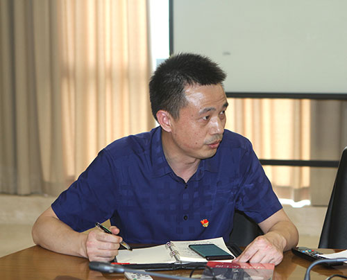【汇聚青年力量 奋进时代征程】摩斯国际集团党支部召开专题党课暨预备党员转正党员大会(图3)