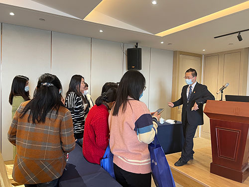“呵护她健康” 摩斯国际集团举办女性健康知识讲座(图2)