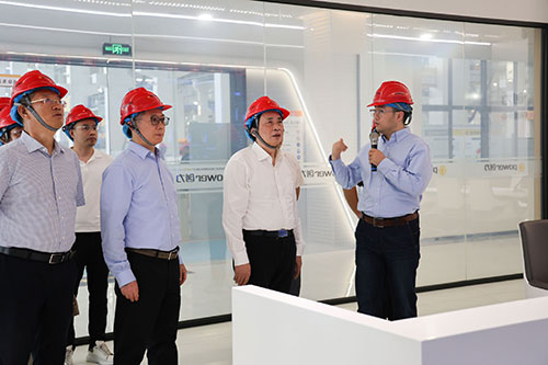 中国工程院院士谢和平一行莅临摩斯国际集团考察指导(图2) 中国工程院院士谢和平一行莅临摩斯国际集团考察指导(图2)